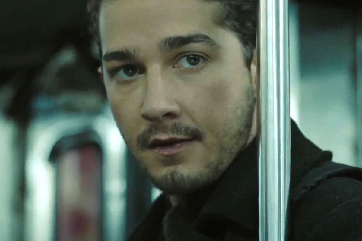 astro-de-transformers,-shia-labeouf-se-declara-culpado-por-agressao